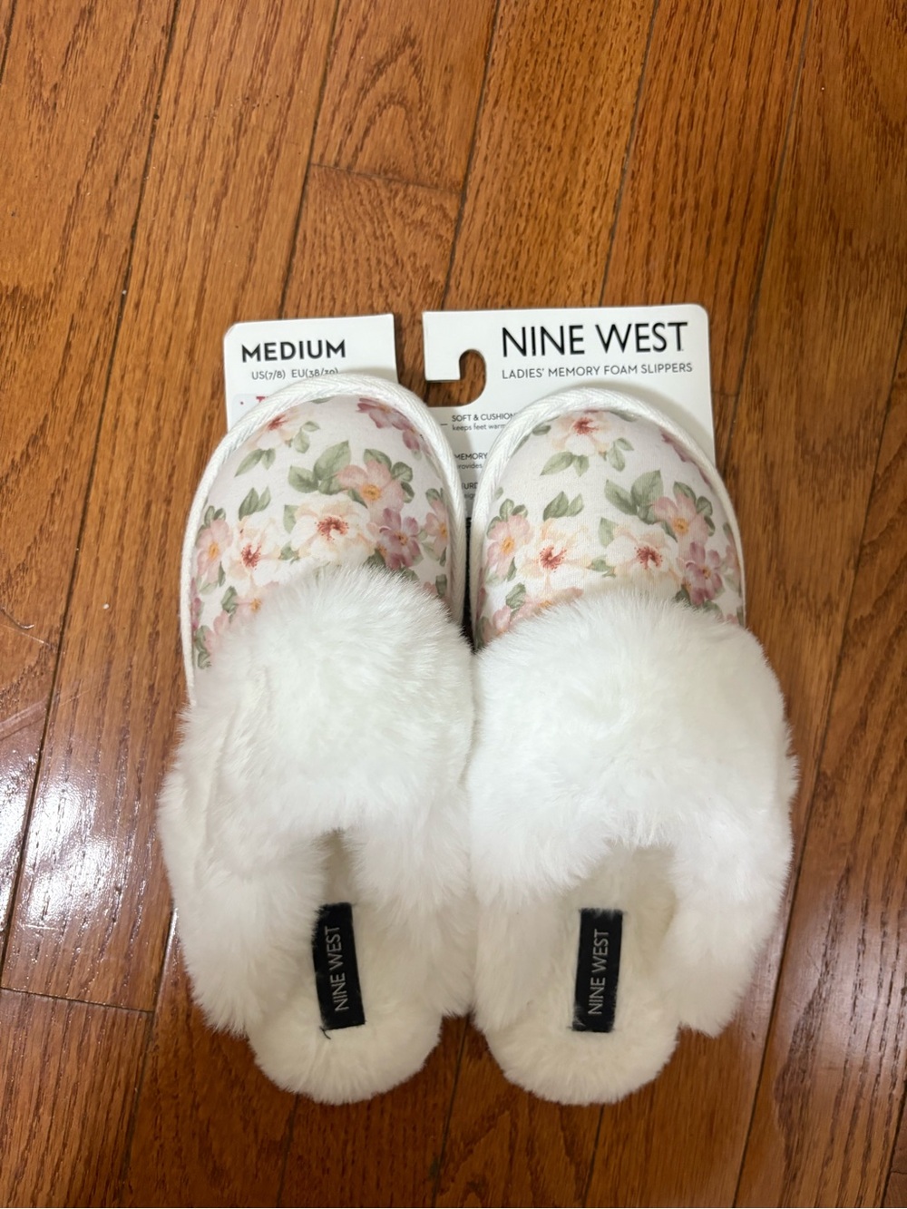 Nine west hope slippers NWT